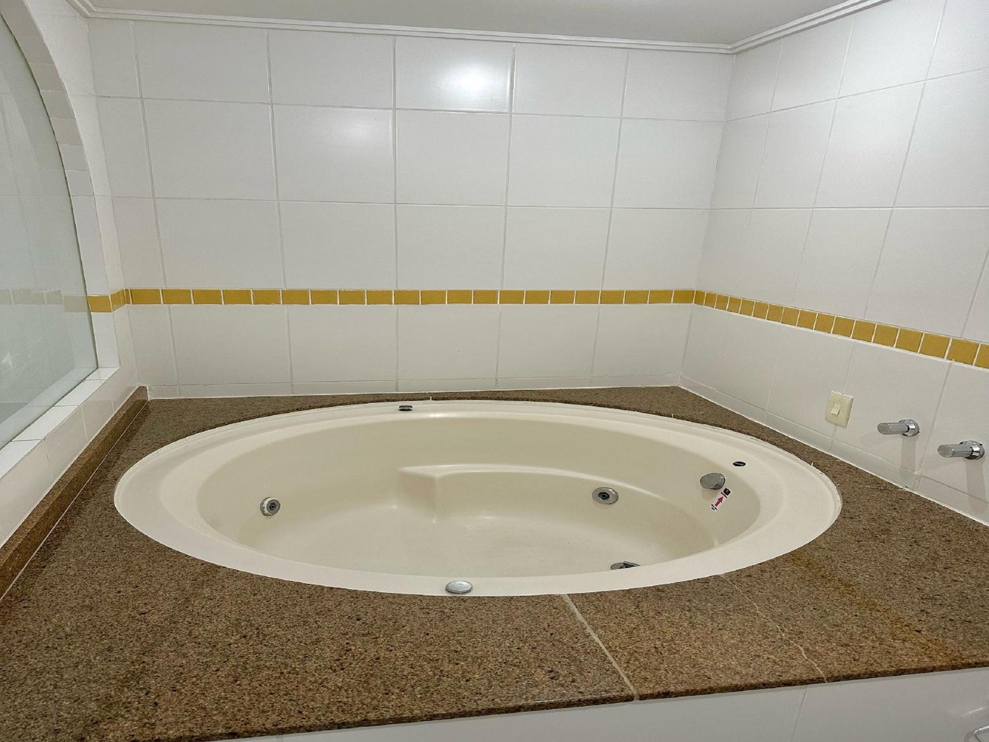 Villa Saint Sebastian Flat 307 - Com Hidro! Ate 4 Pessoas, Duplex, No Centro Jaraguá do Sul Esterno foto
